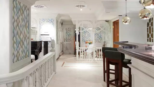 Escapada en pleno centro historico de Burgos con desayuno y cena