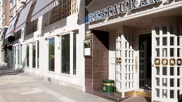 Escapada en pleno centro historico de Burgos con desayuno y cena