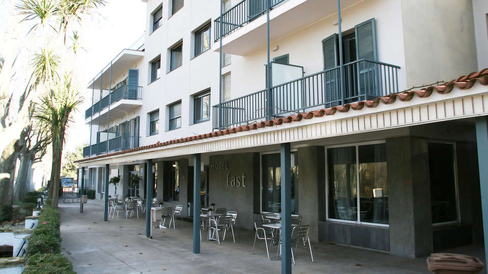 Hotel L' Ast - edit_front32.jpg