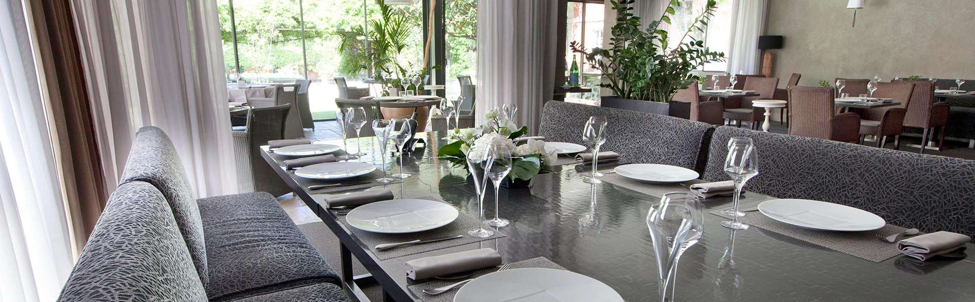 Séjour gourmand en suite avec vue jardins et dîner gastronomique délicieux