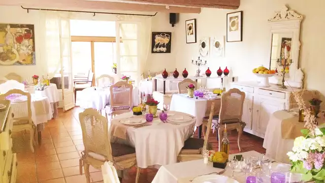 Oferta especial: escapada con cena en Saint-Rémy-de-Provence