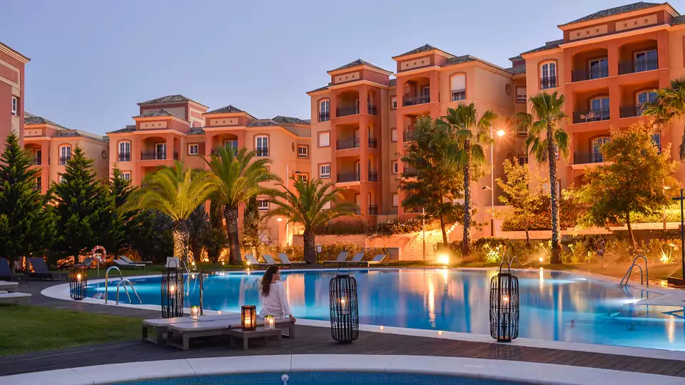 Oferta de Nochevieja Escapada con Cena y Fiesta con cotillon musica y barra libre en Islantilla