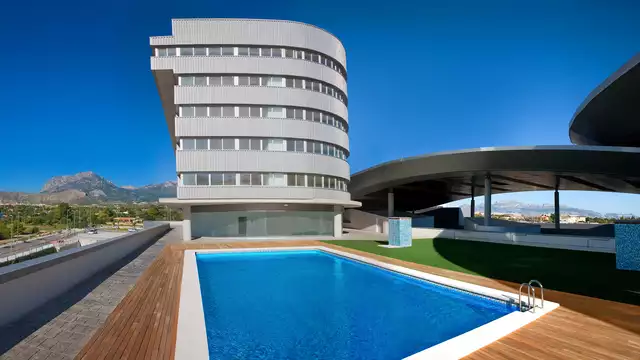 Escapate a Benidorm muy cerca del mar con desayuno incluido