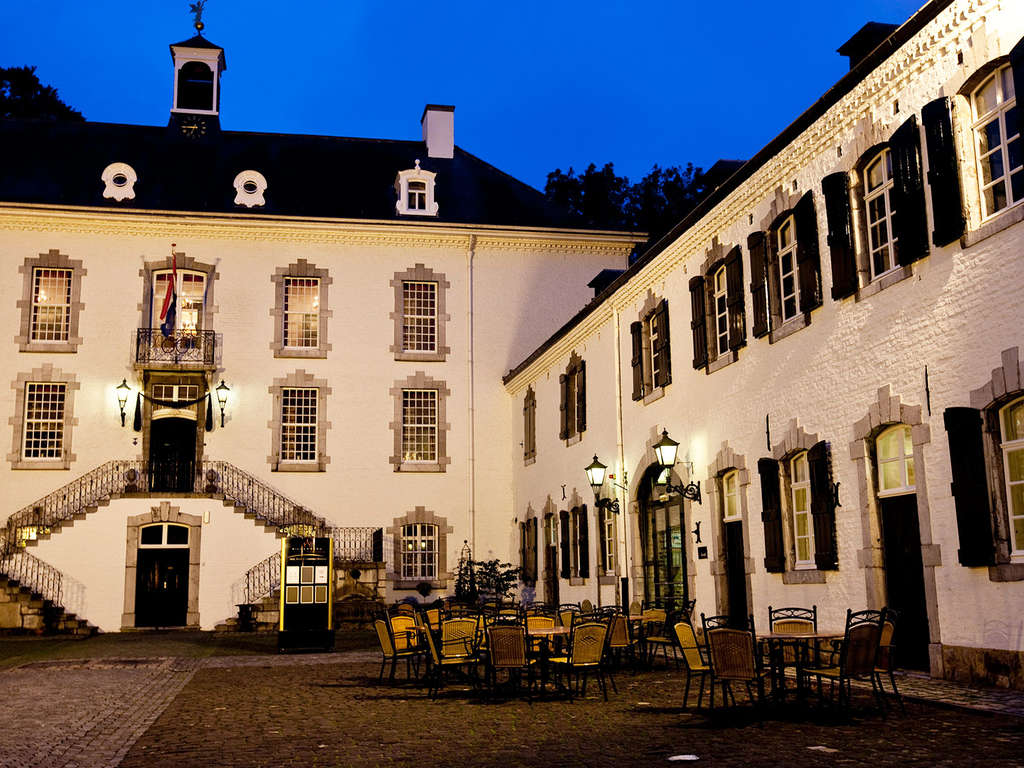Élégant Séjour d'une nuit près du Drielandenpunt - 4* - 5