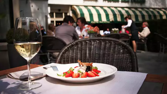 Estancia completa en Breda con 2 cenas de 3 platos (a partir de 2 noches)