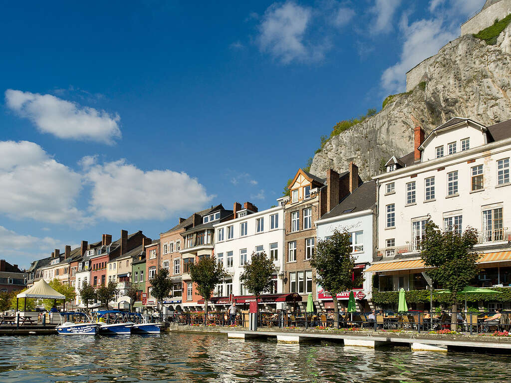 Séjour confort à Dinant en chambre avec vue sur la Meuse - 3* - 6