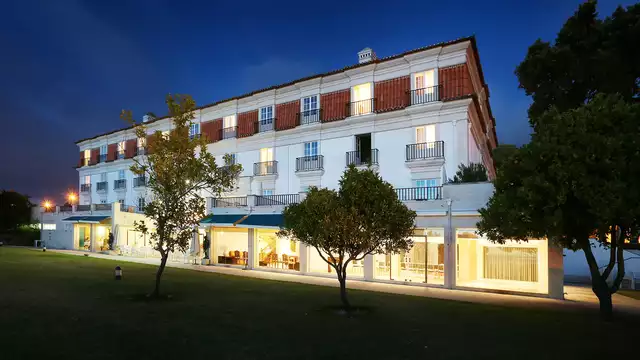 Escapade avec dîner et touche romantique près de Coimbra