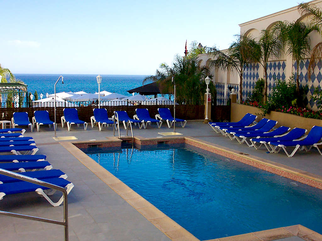 Découvrez le charme de la Costa del Sol en appartement de 4 personnes à Nerja - 3* - 5