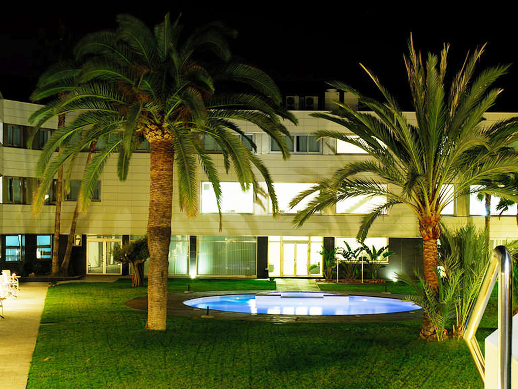 Escapade économique avec parking et petit-déjeuner à Alicante - 3* - 25