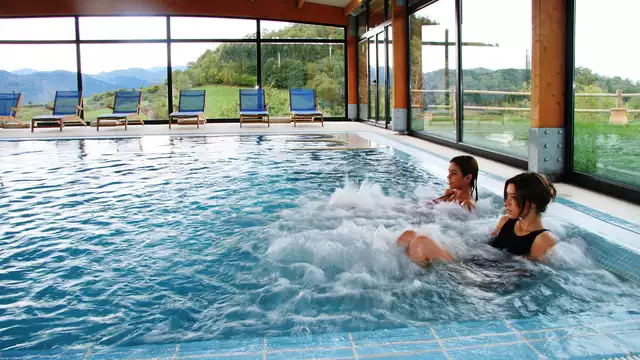 Découverte des Asturies avec accès au spa dans une chambre avec terrasse