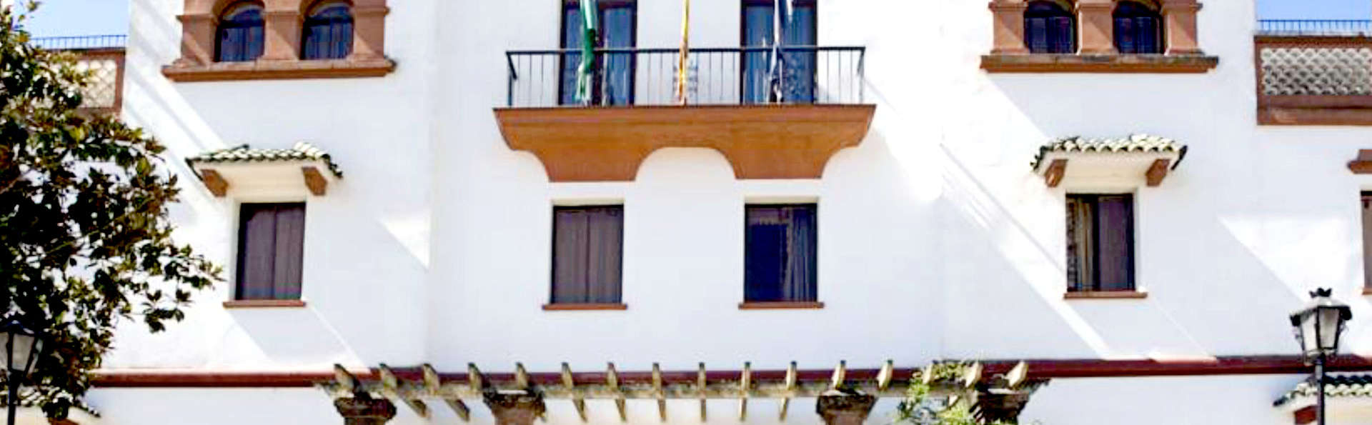 Gran Hotel Spa - Edit_Front2.jpg