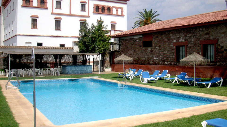 Gran Hotel Spa - Edit_Pool.jpg