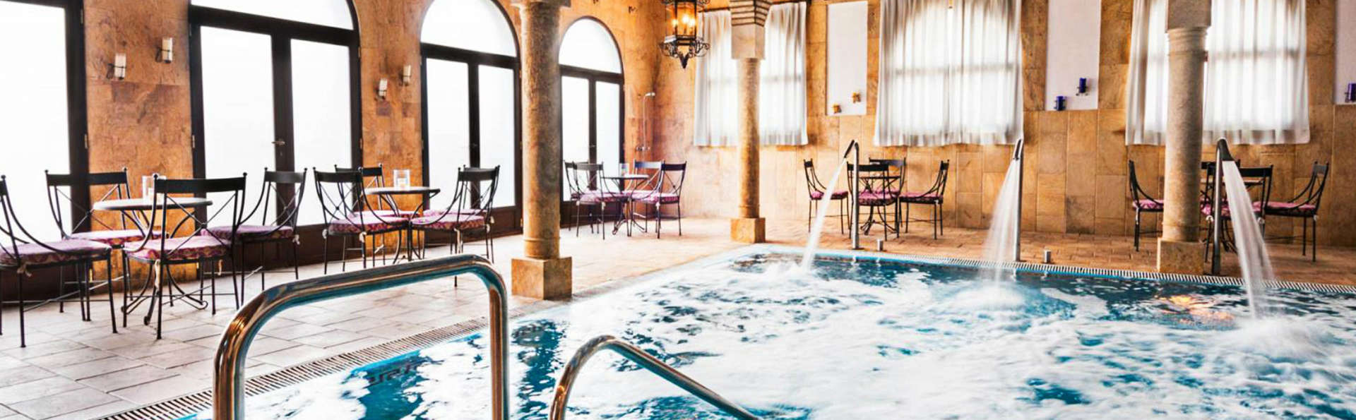 Moment de détente : circuit thermal et massage à Marmolejo, en Andalousie