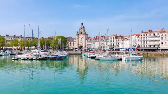 Romance en amoureux à La Rochelle