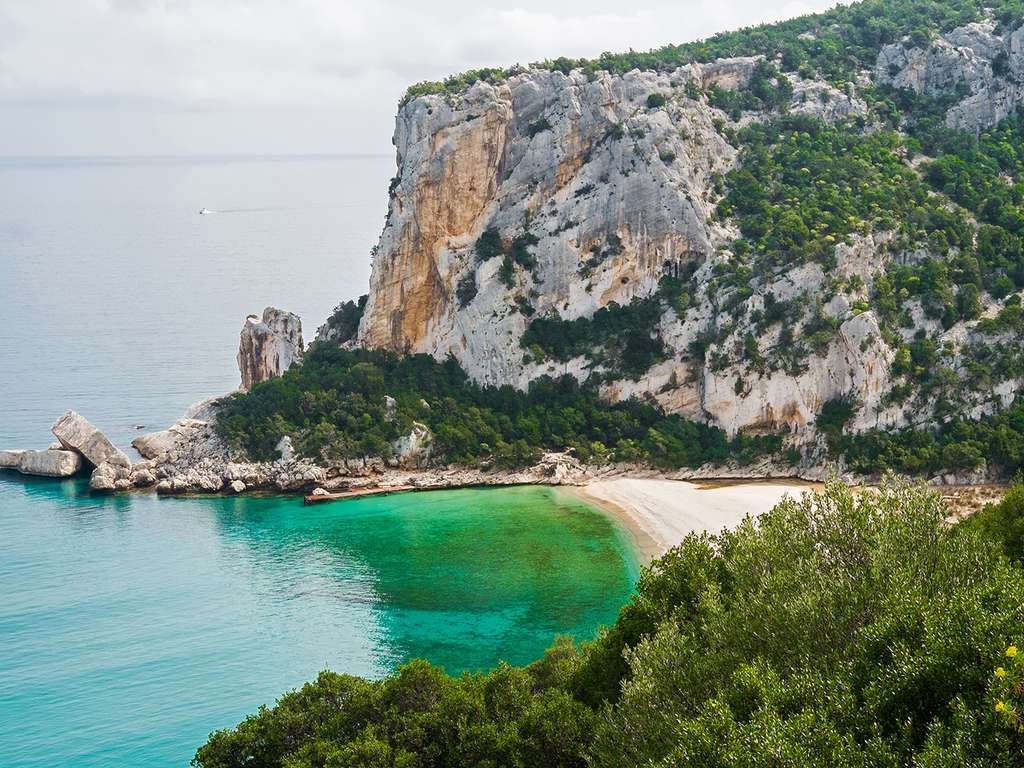 Invitation à dîner en Sardaigne, entouré de la verdure et de la mer - 4* - 20