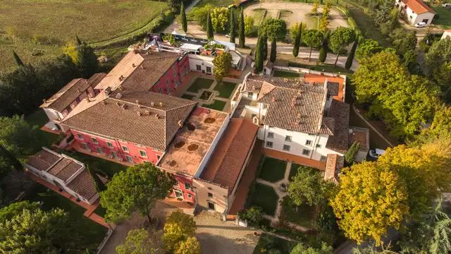 Weekend fuori Firenze in villa con piscina e cena
