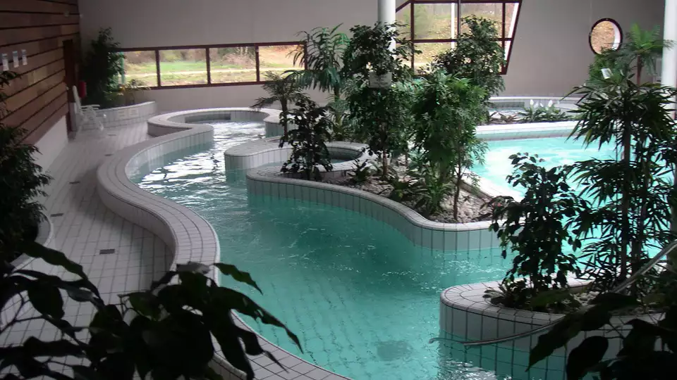 Encanto cerca de Poitiers con acceso al spa