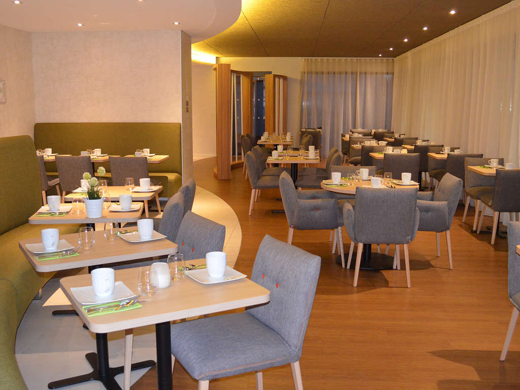 Weekend tout inclus: Spa privatif et Dîner 3 plats sur la côte proche de Saint-Brieuc - 4* - 10