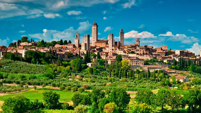 Ontspannend verblijf in Toscane, in San Gimignano, met toegang tot de spa en wijnproeverij