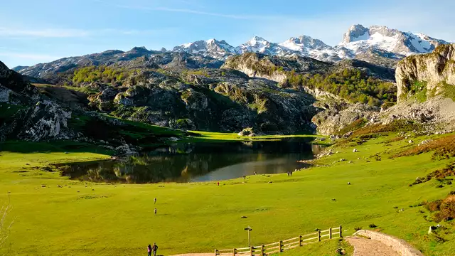 Escapada con desayuno en Covadona, en el Gran Hotel Pelayo