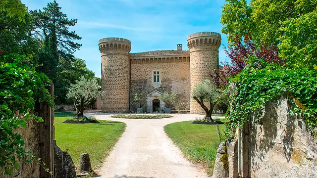 Charmant verblijf met spa, niet ver van Avignon