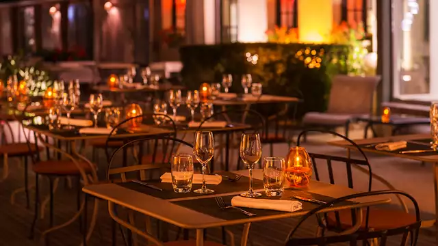 Estancia y cena en la ciudad medieval de Provins