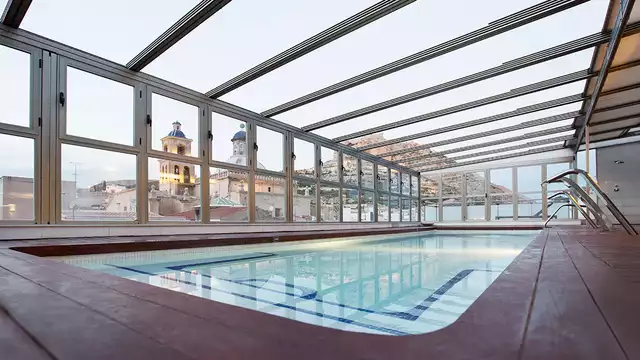 Romantisch uitje in Alicante: diner en spa voor een onvergetelijke dag