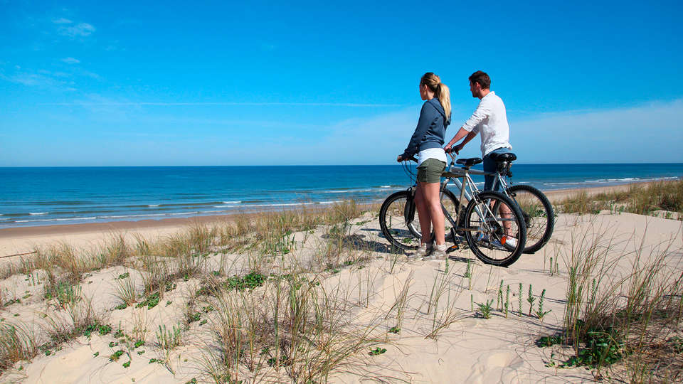 Ibis Styles Zeebrugge - EDIT_romanticbike.jpg