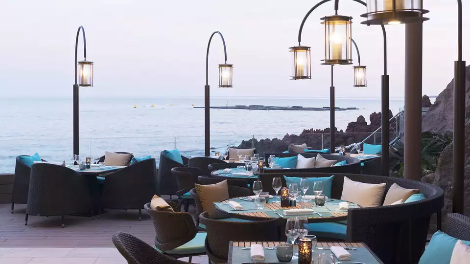 Detente et gastronomie dans un cadre exceptionnel sur la Cote d Azur