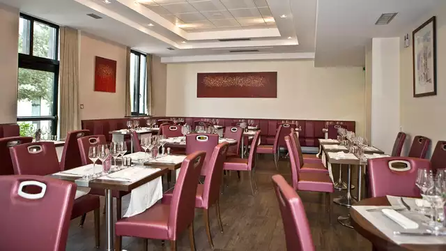 Évasion gourmande entre Paris et Reims avec piscine intérieure, hammam et excellent dîner