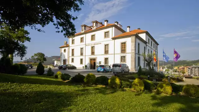 Relax absoluto en pareja con desayuno y sidra en un antiguo palacio Asturiano