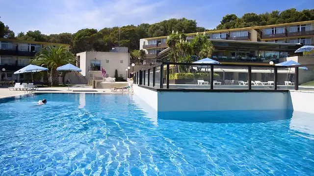 Escapade en appartement avec vue sur la Costa Brava, petit-déjeuner et massage relaxant inclus
