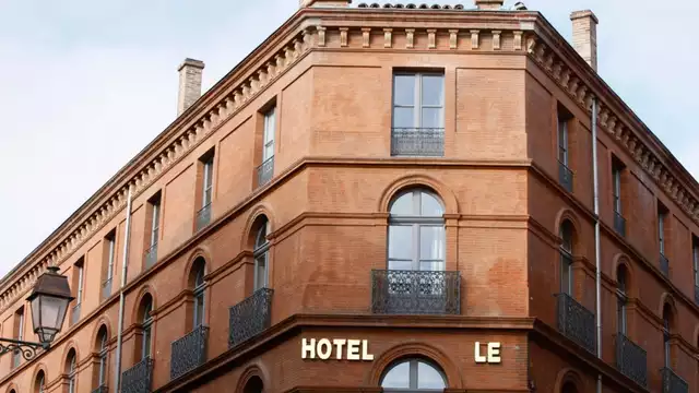 Fin de semana romántico con champán a un paso del Capitolio en Toulouse.