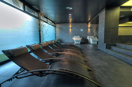 Escapade romantique avec dîner aux chandelles, spa et chocolats dans la vallée d'Ambroz