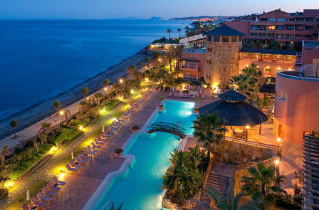 Détente en famille en demi-pension dans un 5* avec thalasso et 2 enfants gratuits