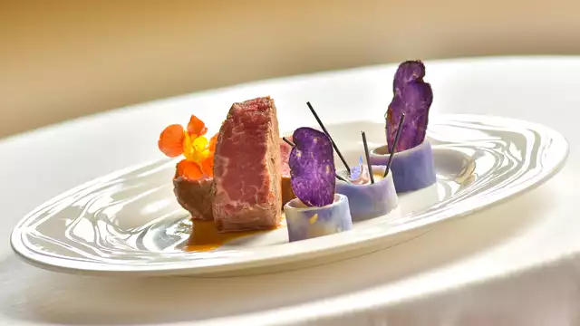 Séjour prestigieux avec dégustation de vin, spa et dîner bistronomique en Bourgogne