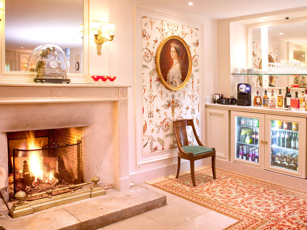 Luxe dans une maison du XVème siècle à Fontainebleau - 4* - 7