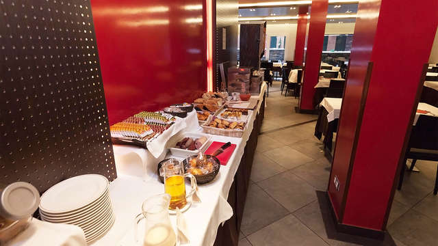 Ontbijt in buffetvorm voor 2 volwassenen