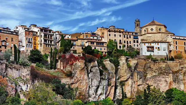 Scopri Huete sotterranea: tra grotte e vini