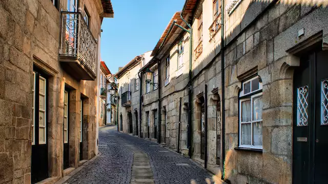 Escapada familiar con cena, acceso al Spa y niño a mitad de precio cerca de Oporto