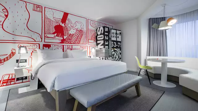 Estancia chic en Bruselas: relax, spa y vino en la habitación
