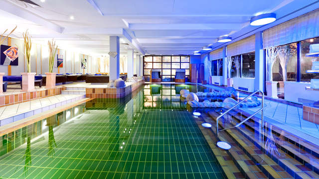 Relájate en un hotel de 4* con piscina en Mönchengladbach