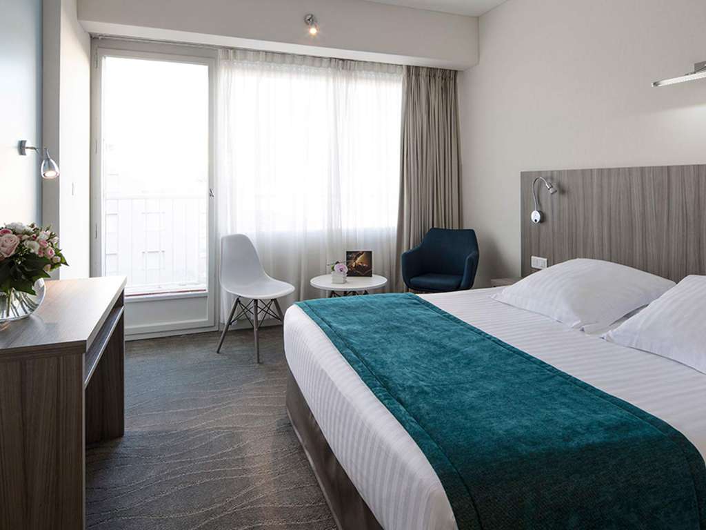 Profitez d'un moment de détente à Nice avec piscine et bain bouillonnant en rooftop face aux Alpes ! - 4* - 23