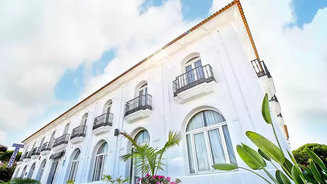 Hotel en Mazagon en plena costa de Huelva rodeado de pinares