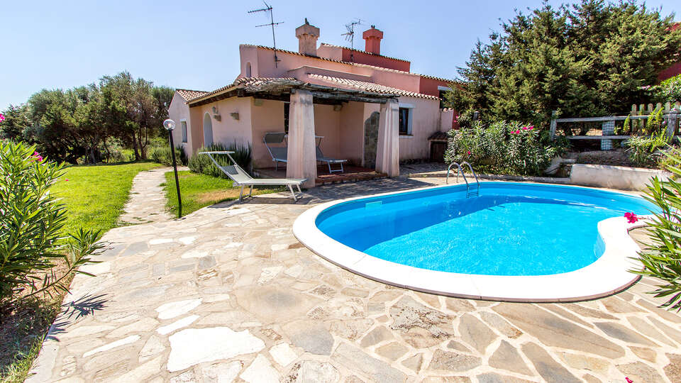 Offre speciale pour un ete sur les plages de Stintino avec le ferry Grimaldi jours nuits