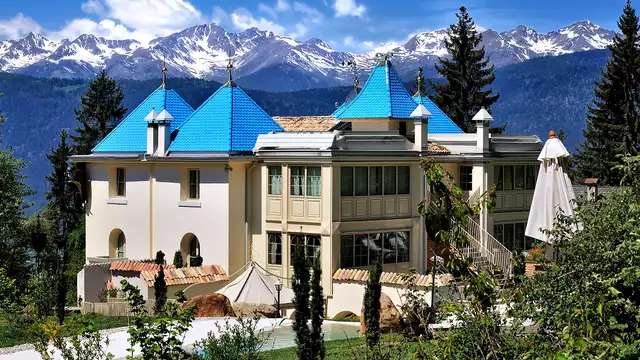 Soggiorno di relax a in suite con vasca idromassaggio nel cuore del Trentino