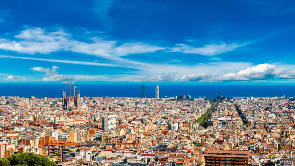 Evadez-vous pres de Barcelone avec petit-dejeuner surclassement parking commodites et bien plus