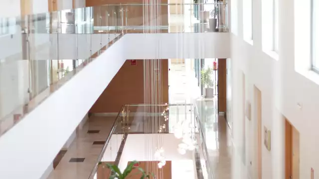Geniet op je gemak in dit hotel midden in de natuur en met ontbijt inbegrepen