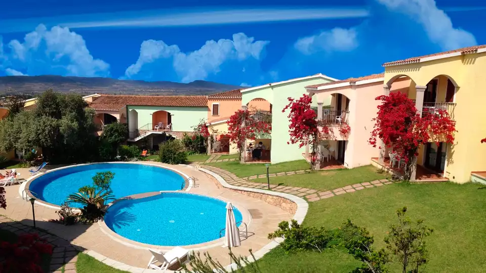 Sardegna in appartamento per a Badesi e viaggio in cabina con Grimaldi da notti