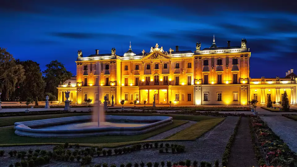 A dos pasos de Versalles con acceso al espectaculo ecuestre La Voie de l Ecuyer